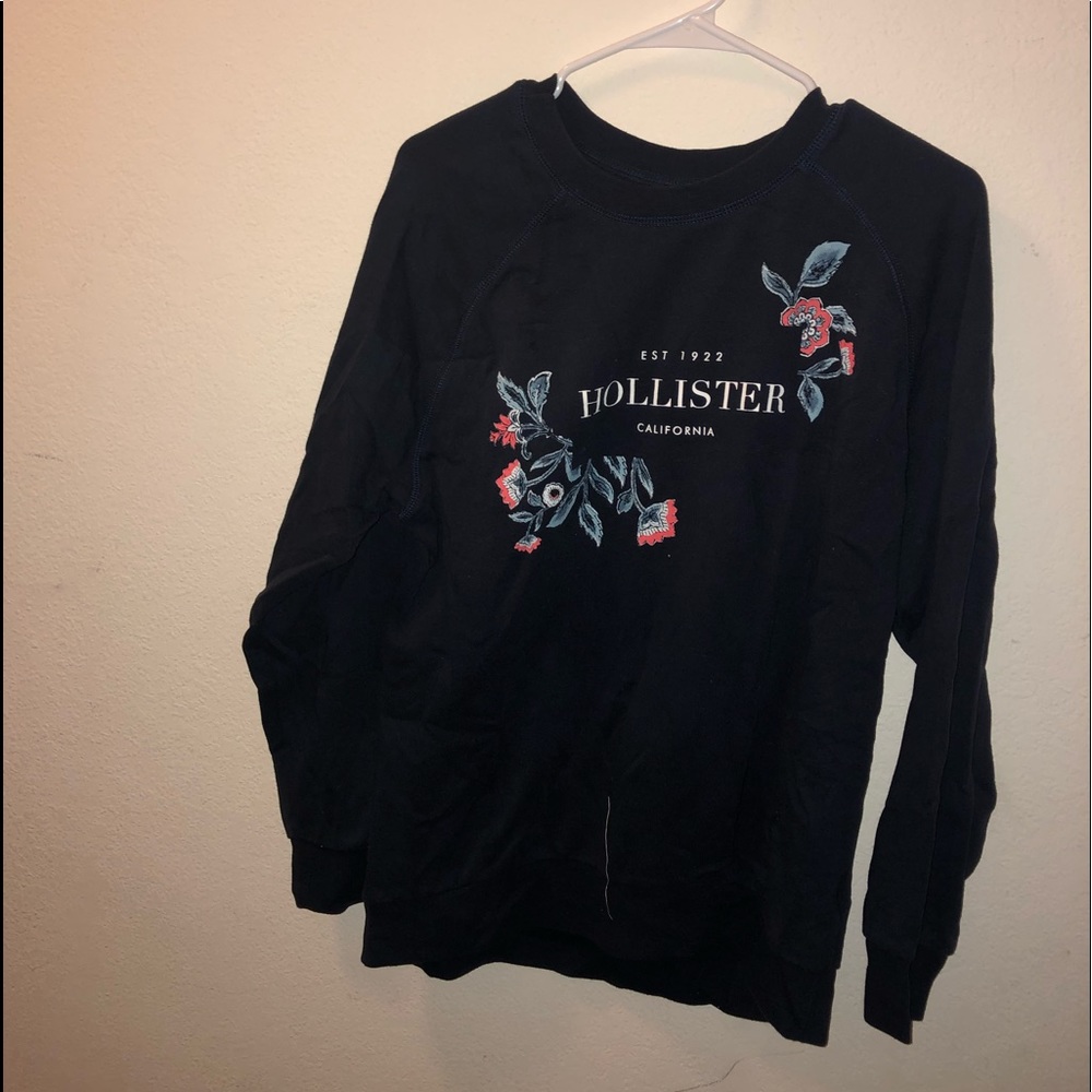 hollister sweater